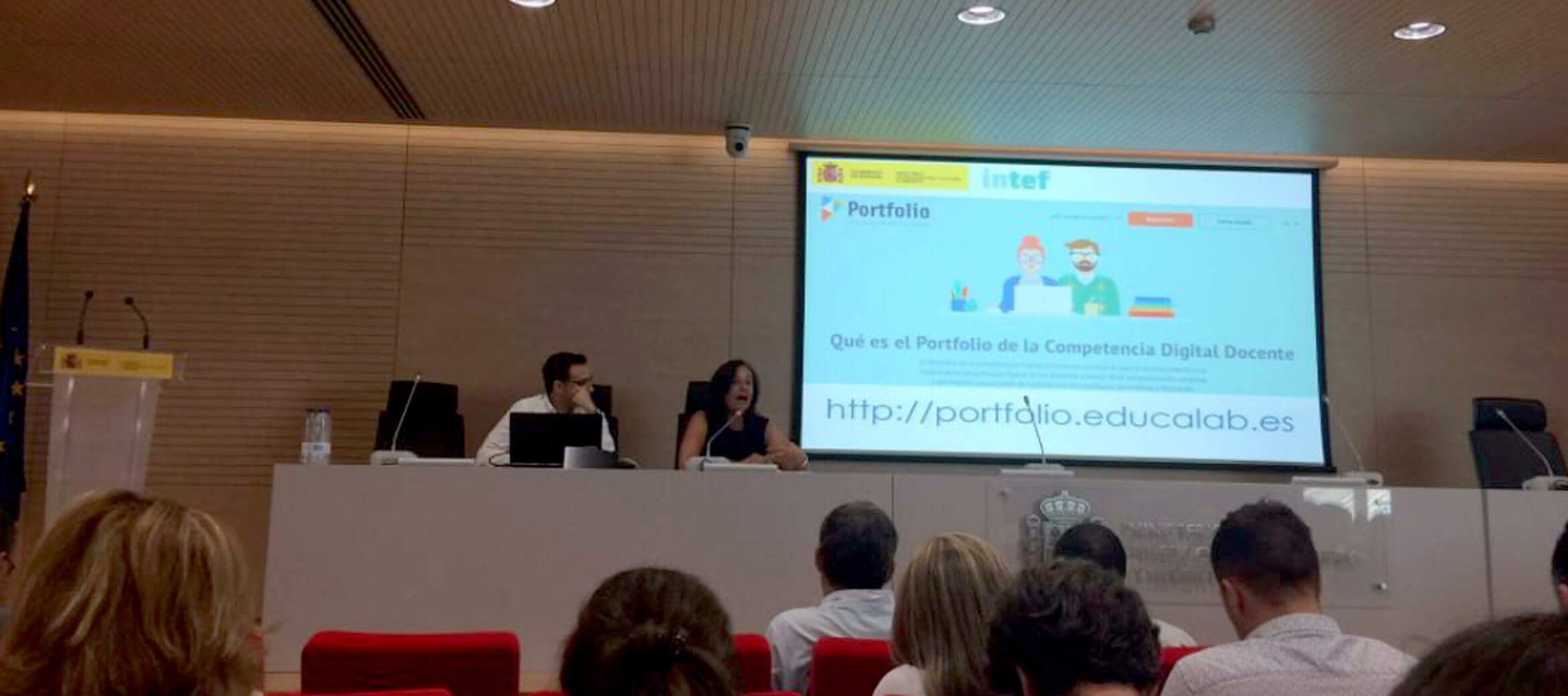 Éxito de la presentación del Portfolio de la Competencia Digital Docente Éxito de la presentación del Portfolio de la Competencia Digital Docente