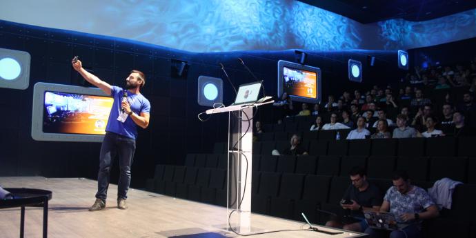 Somos patrocinadores oro del Google Cloud DevFest Sevilla 2019
